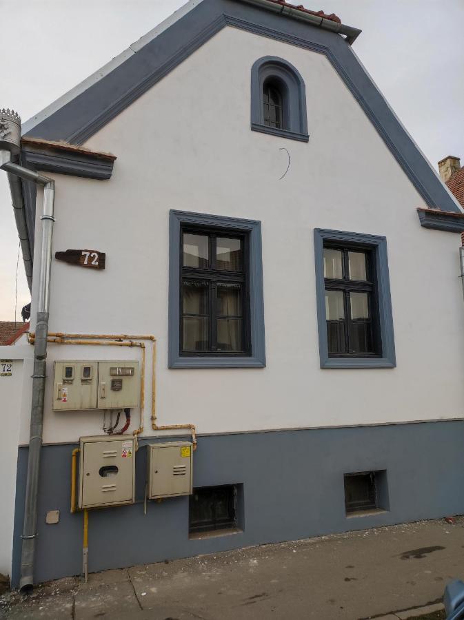 The Little White House *
